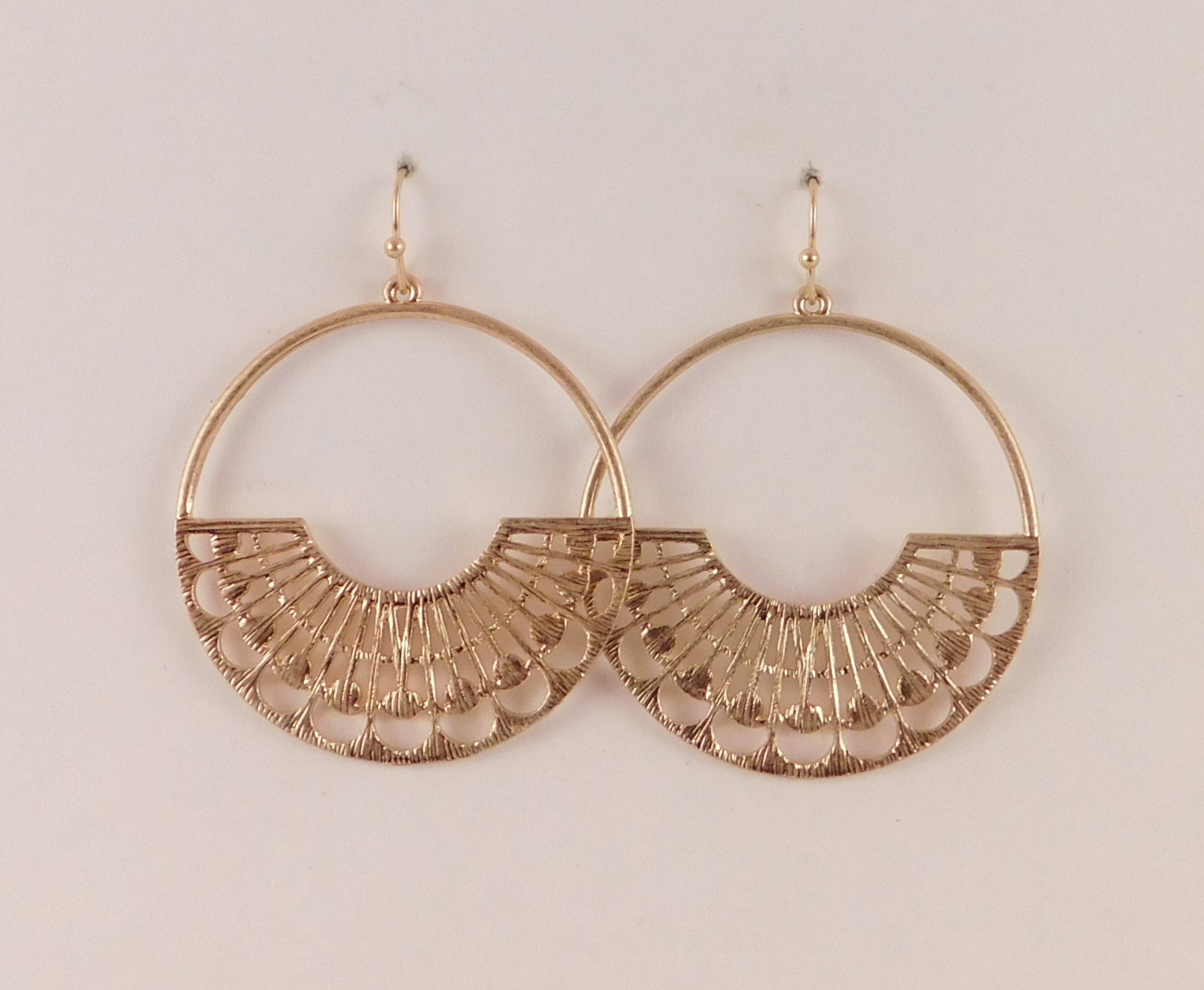 Circle Cut Out Metal Earrings in 2 Colors