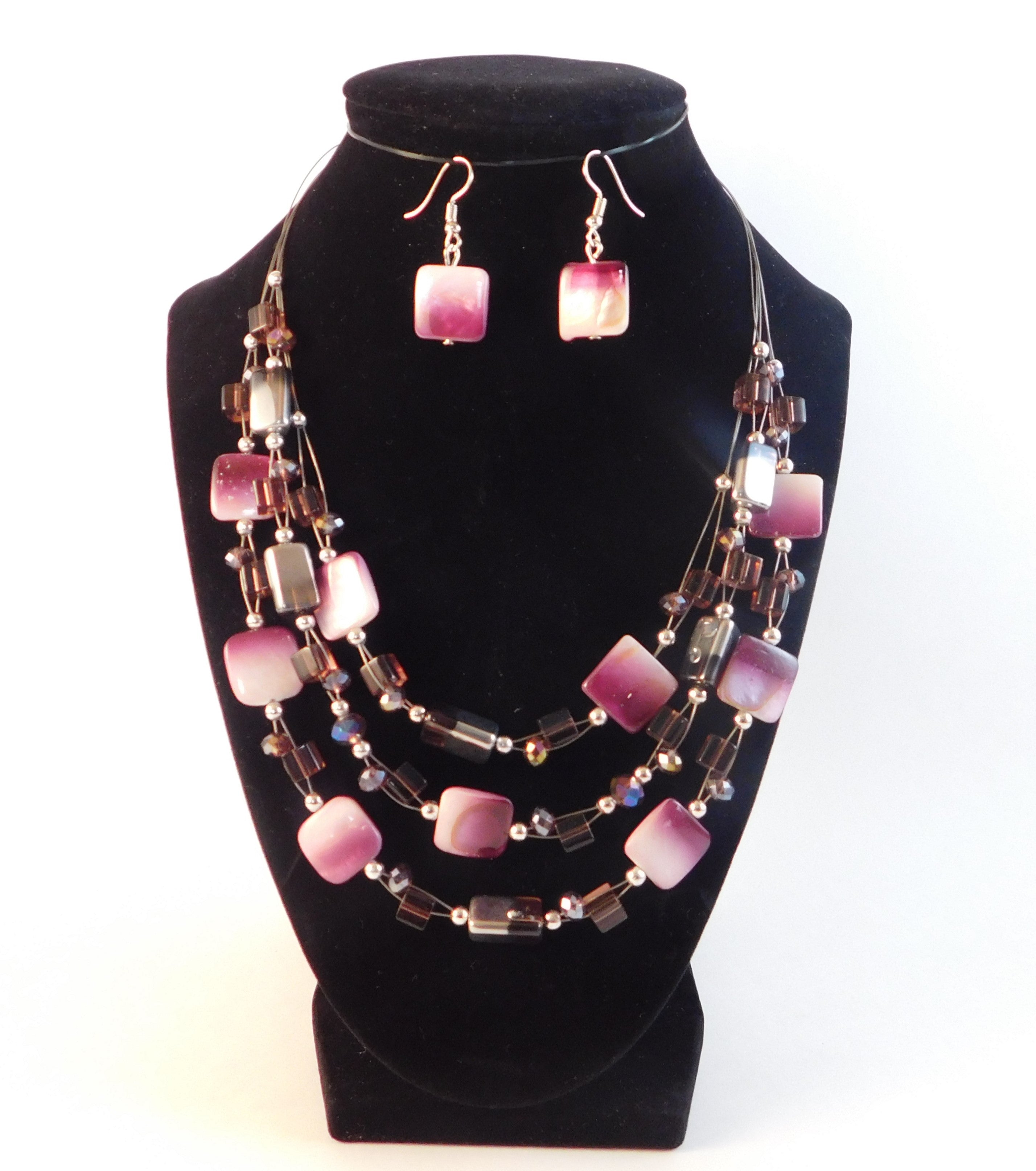 Multi-strand Shell Beaded Wire Necklace and Earring Set in 2 Colors