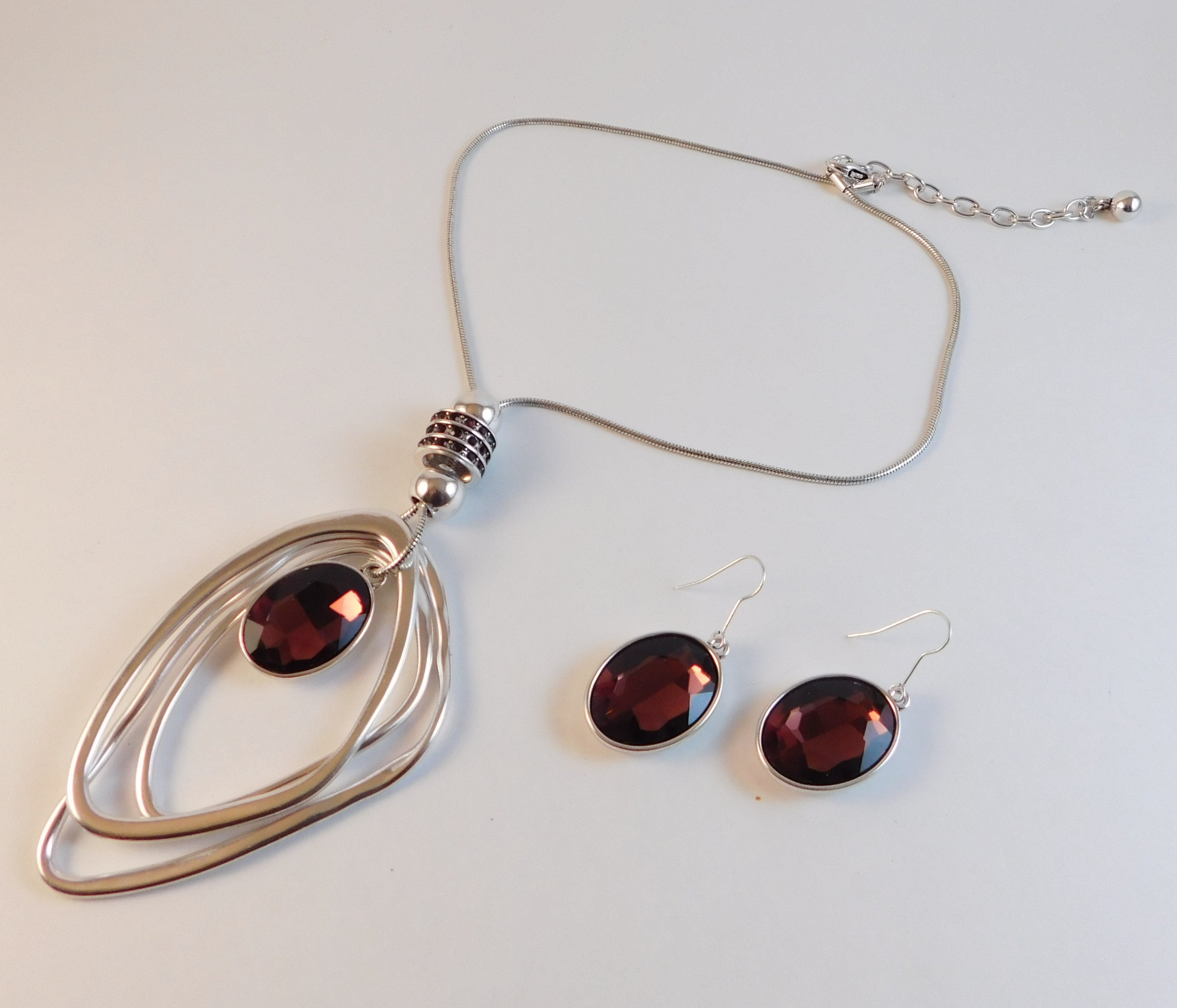 Oblique Ring Necklace and Earring Set in 2 Colors